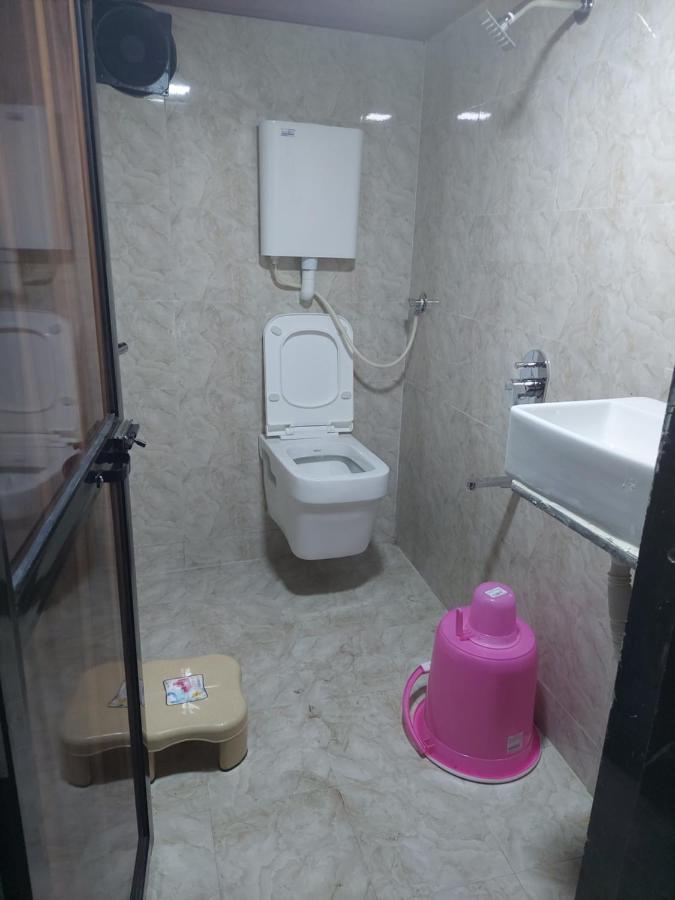 Asra Dormitory For Male And Female Mumbai Eksteriør bilde